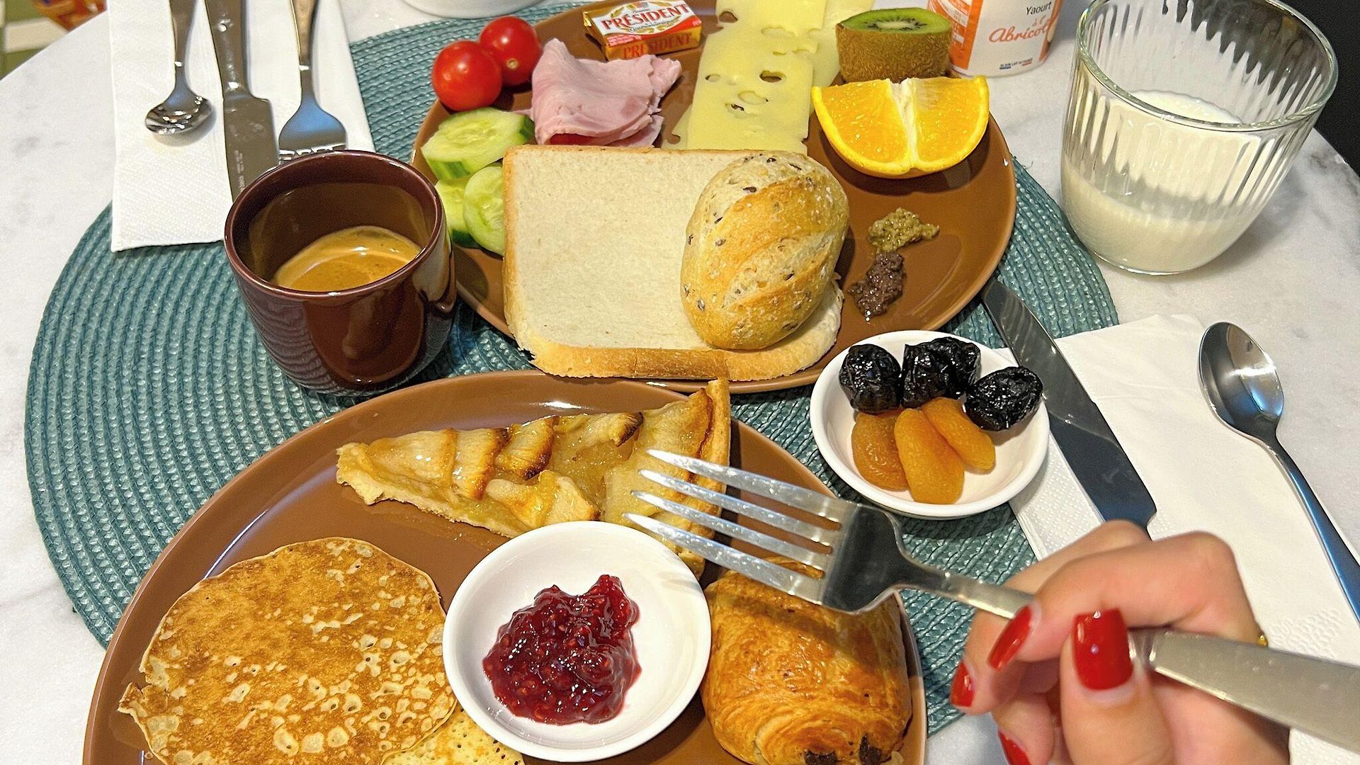 Ammi Lafayette Hotel 3*