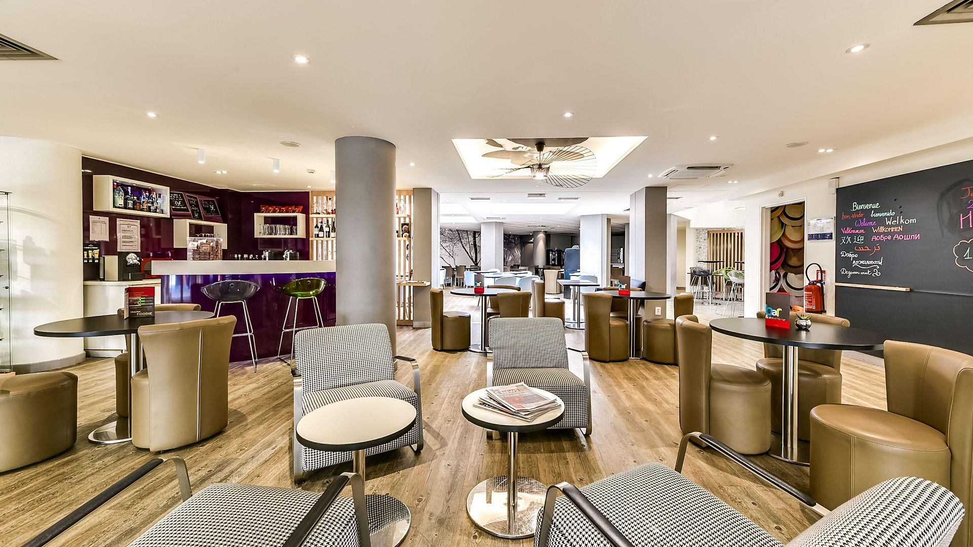 Hotel Ibis Styles Centre Port 3*