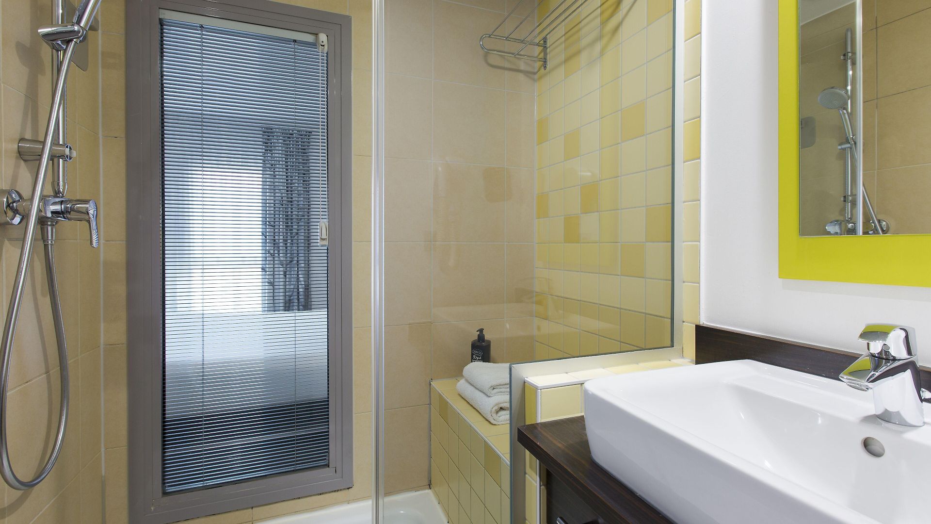 Ibis Styles Centre Port 3* Nice
