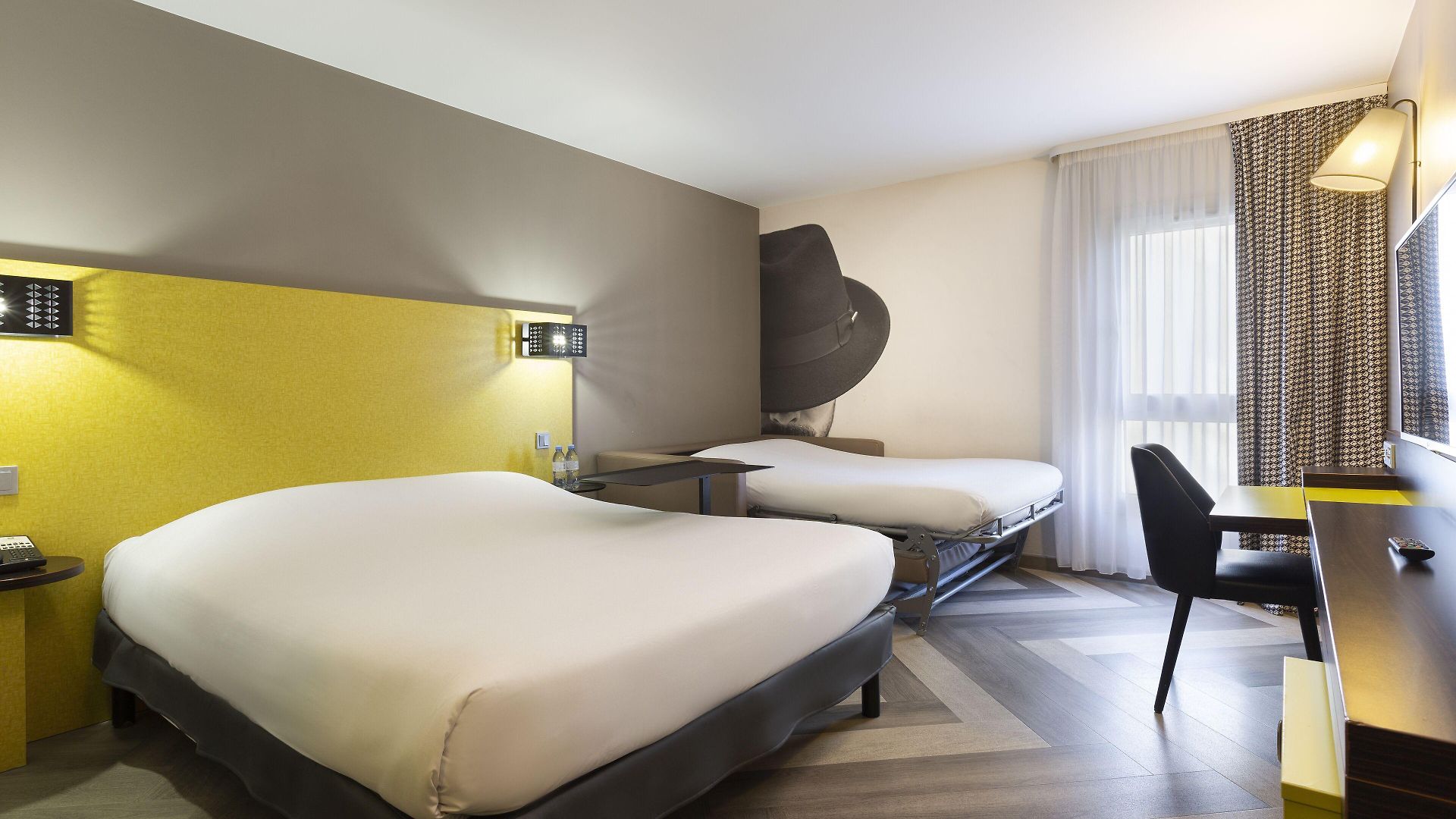 Hotel Ibis Styles Centre Port Nice