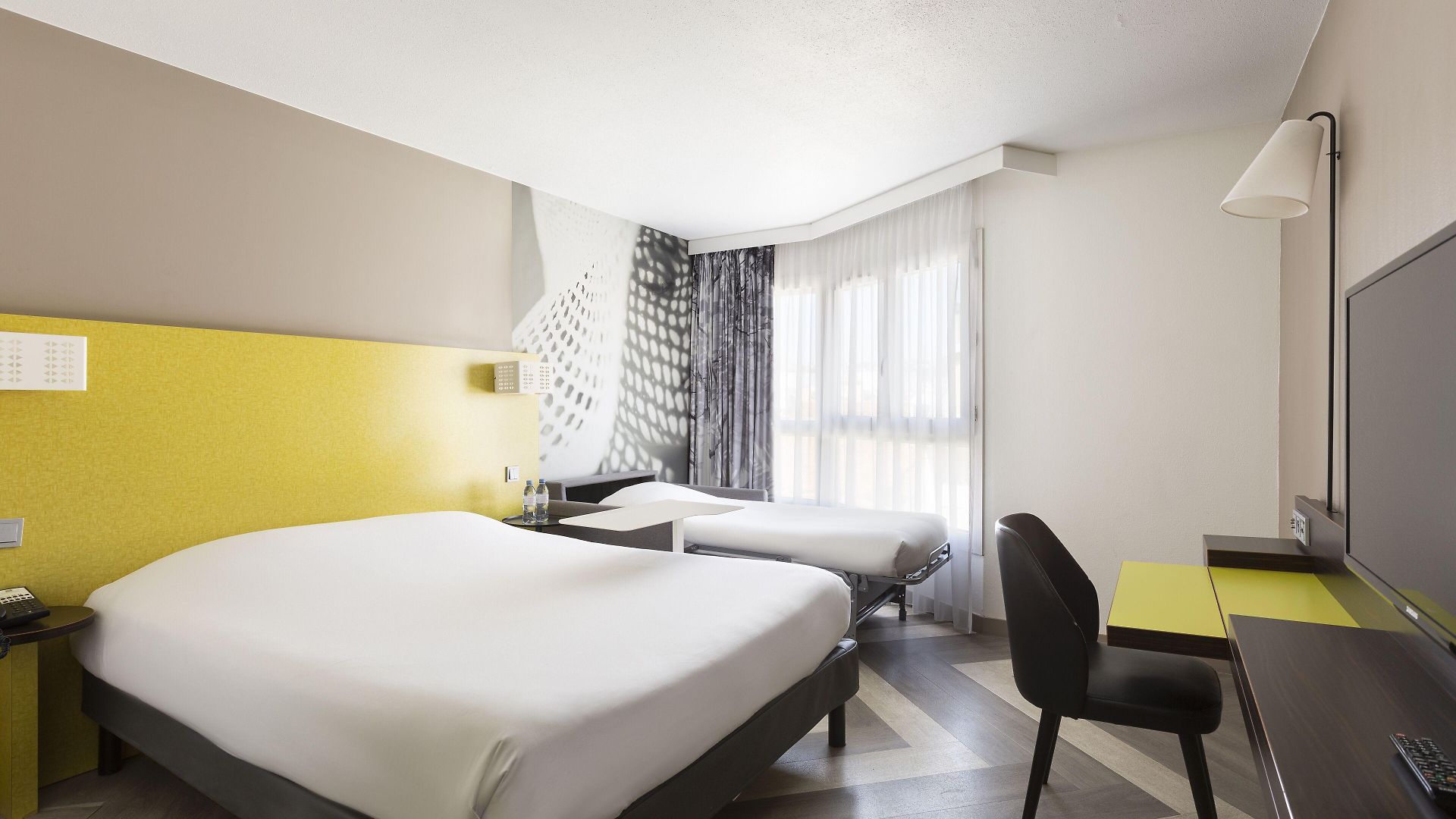 Ibis Styles Centre Port 3* Nice