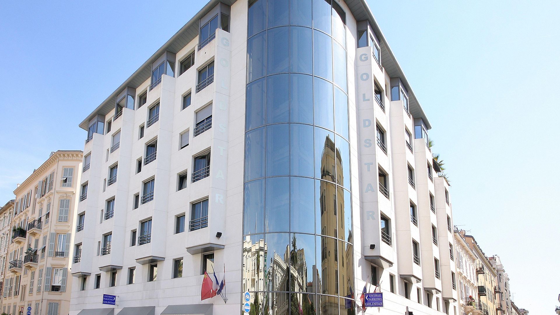 Goldstar & Hotel