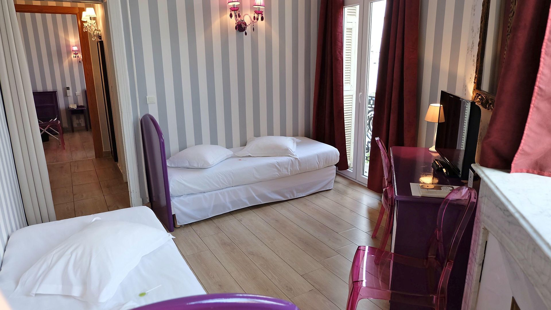 Aria Hotel