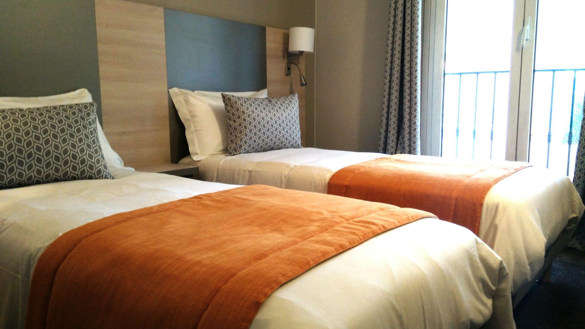 Hotel Du Midi 3*
