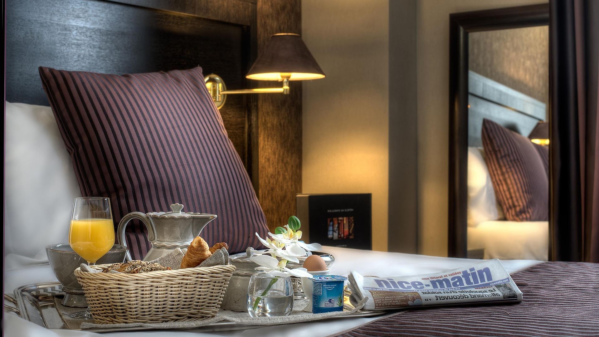 Western Cosy Hotel