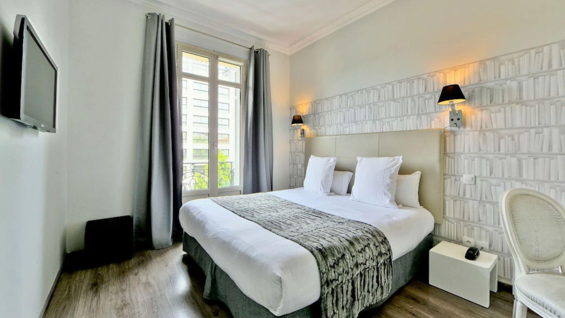 La Victor Hugo Hotel 3*