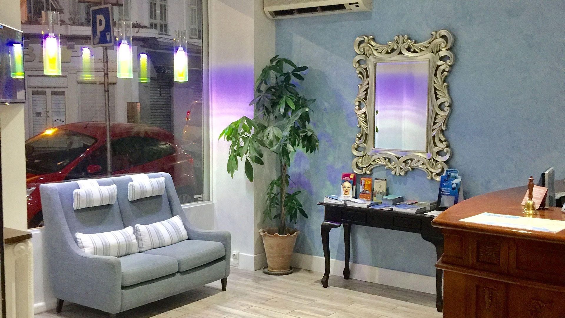 Lepante Hotel 2*