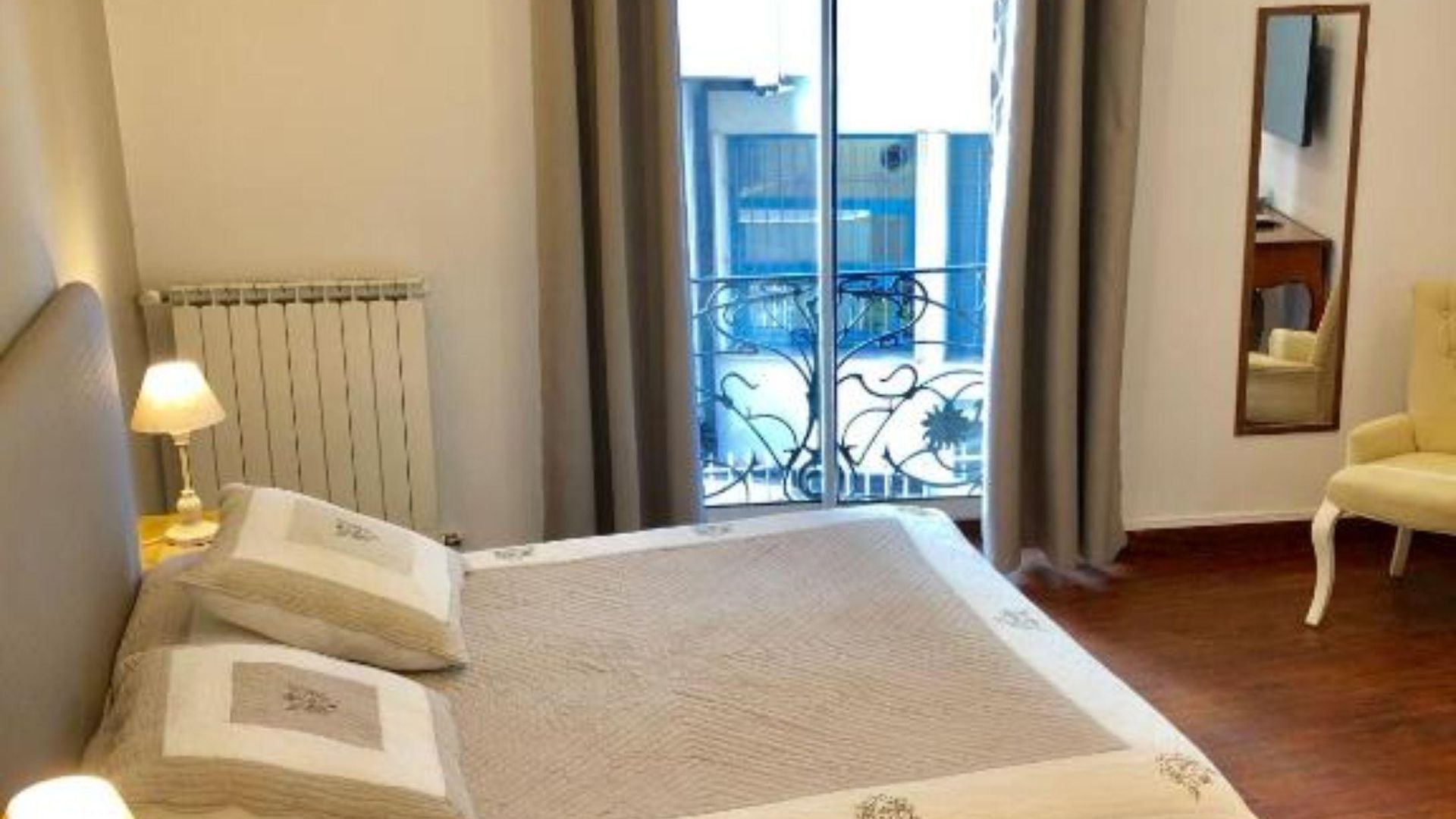 Lepante Hotel