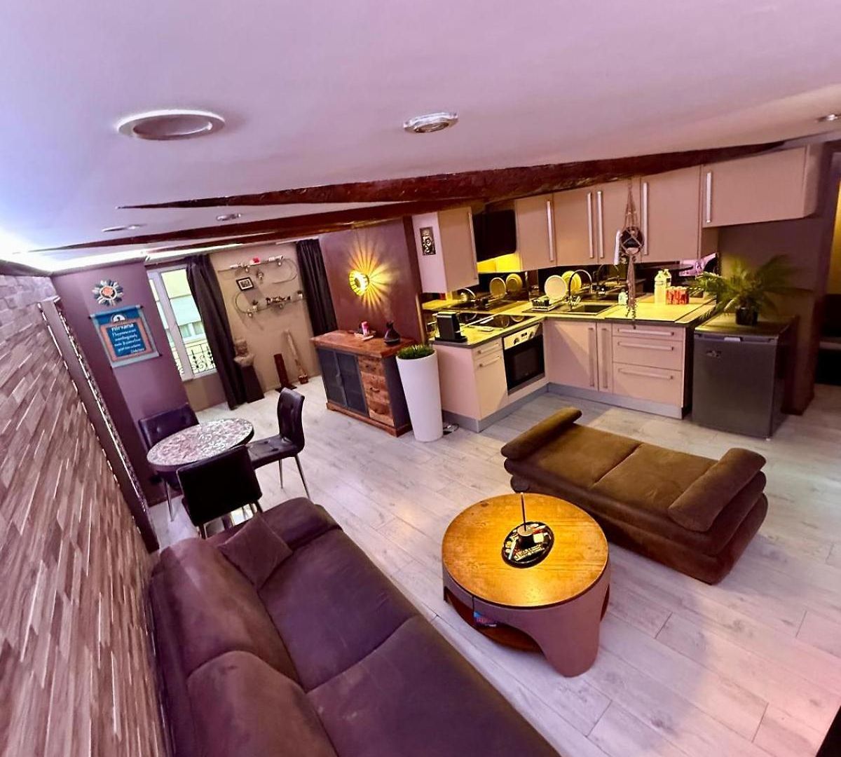 Apartment Beautiful 2 Piece Center