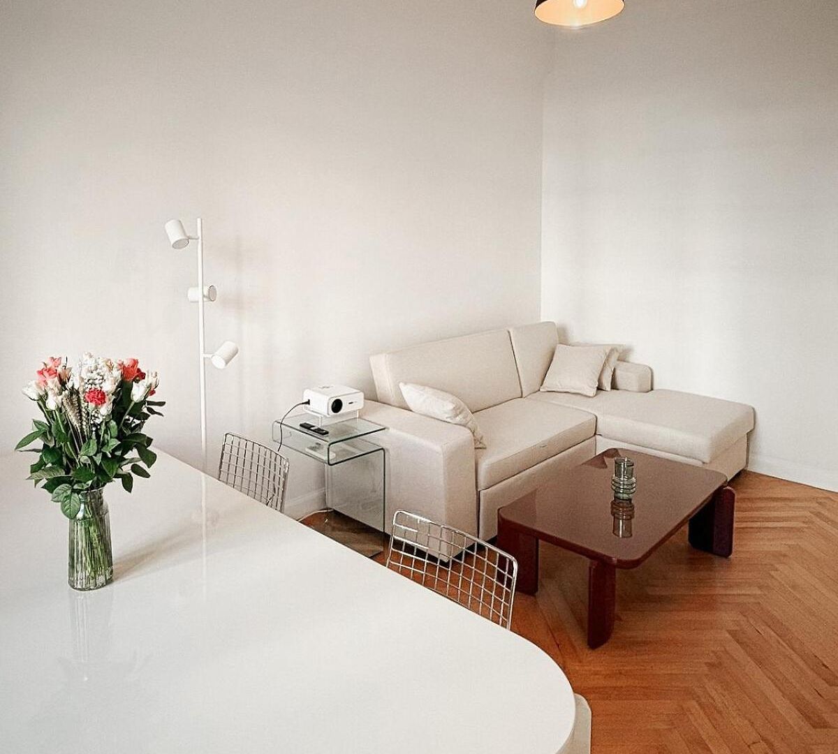 Appartement Center - Spacious Luxury With Air Conditioning *