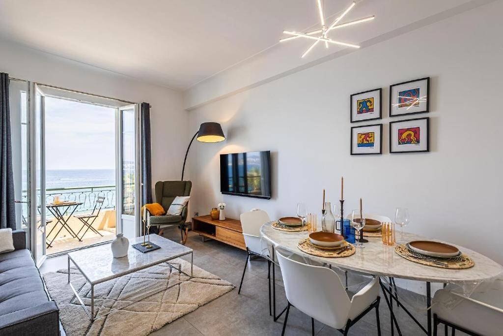 Prestige Sur La Promenade Des Appartement *