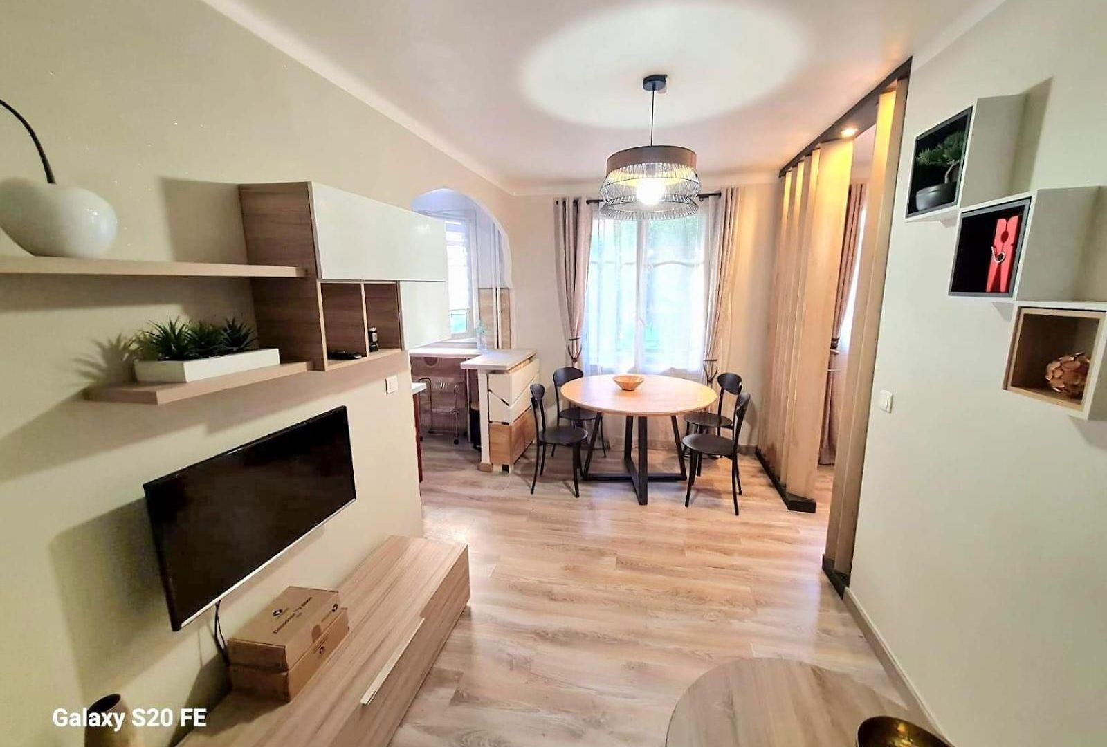 Cosy One Bedroom To Appartement Nice