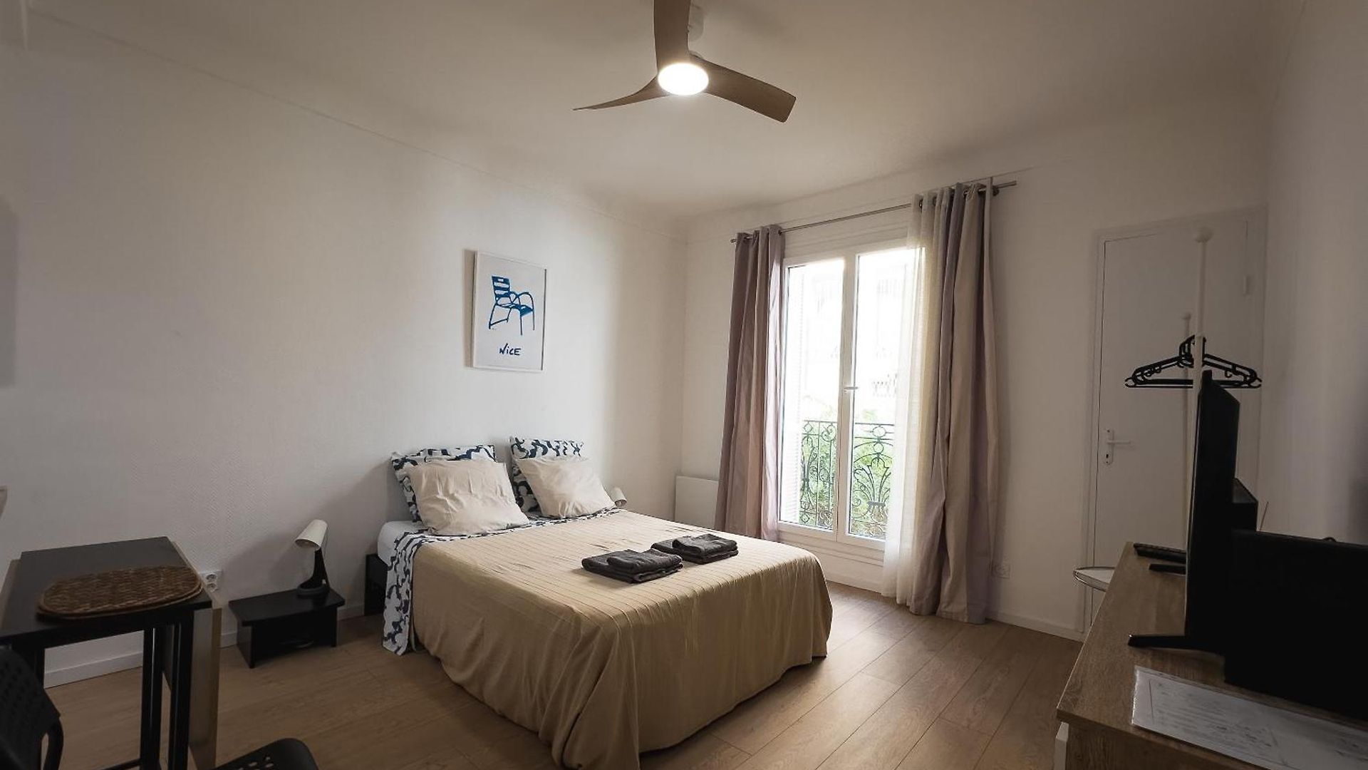 Et Salsa Promenade Des Appartement