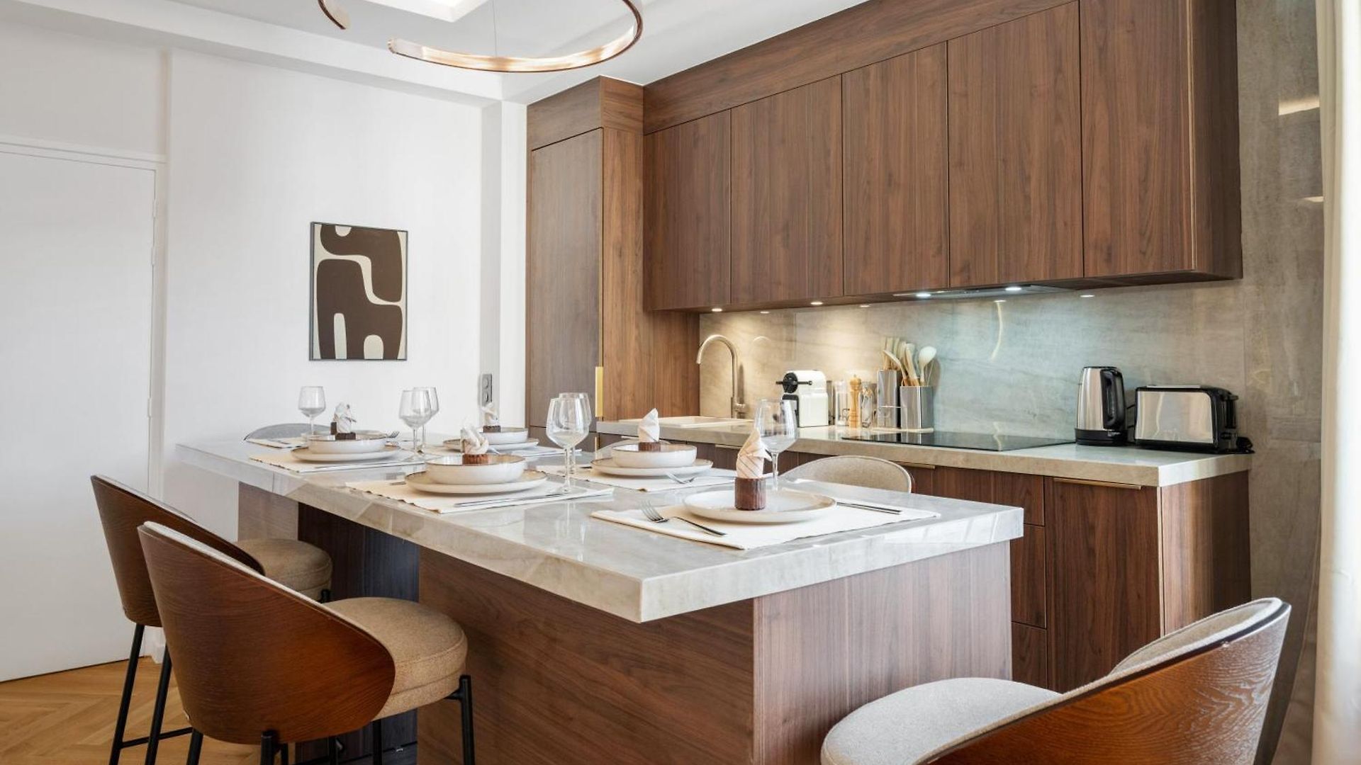 Apartment Luxueux, Spacieux Dans Le Quartier Du Port Nice