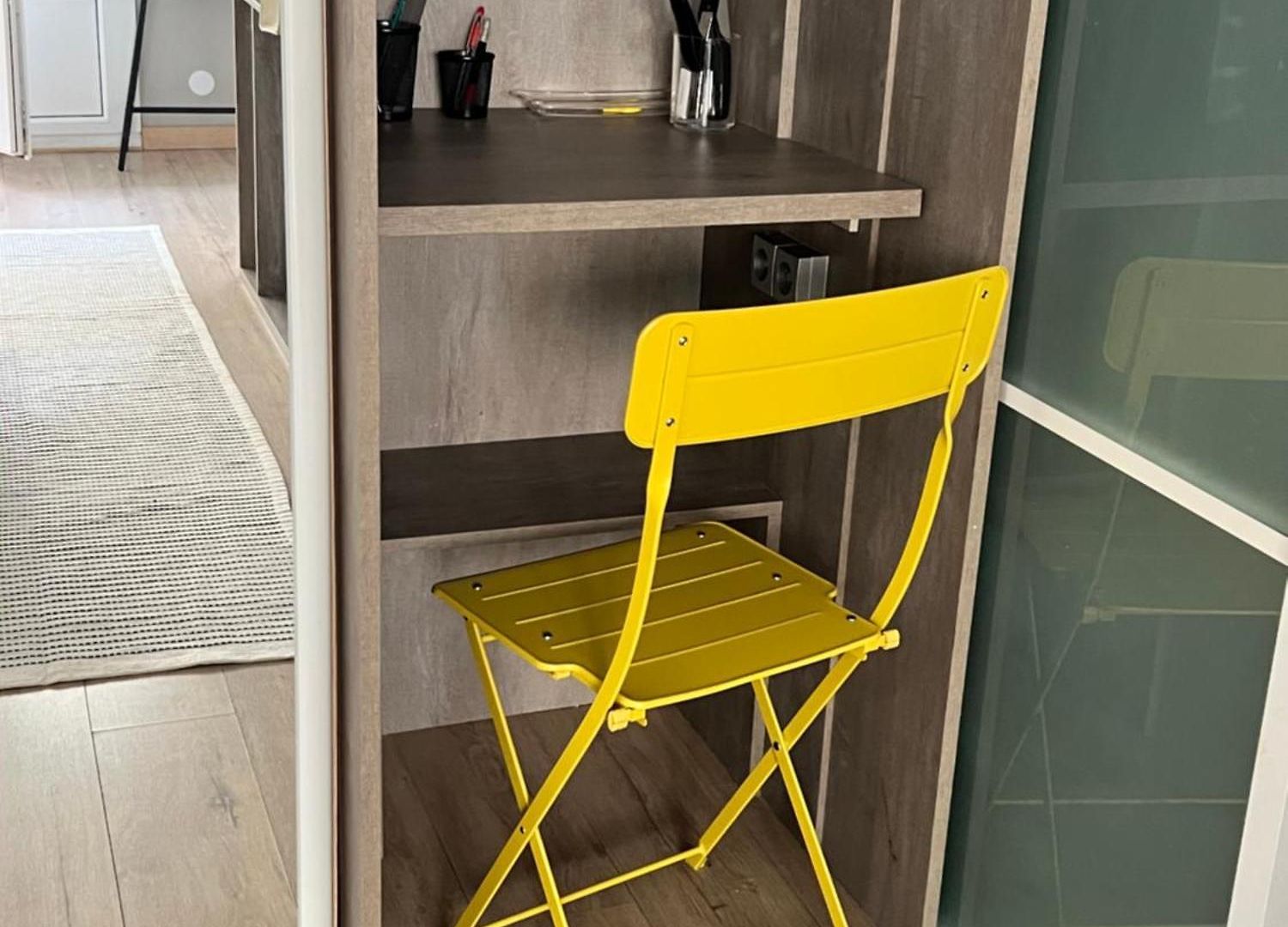 Bel Spacieux Avec Joli Balcon Arboré, Calme, Bien Situé, Centre Appartement