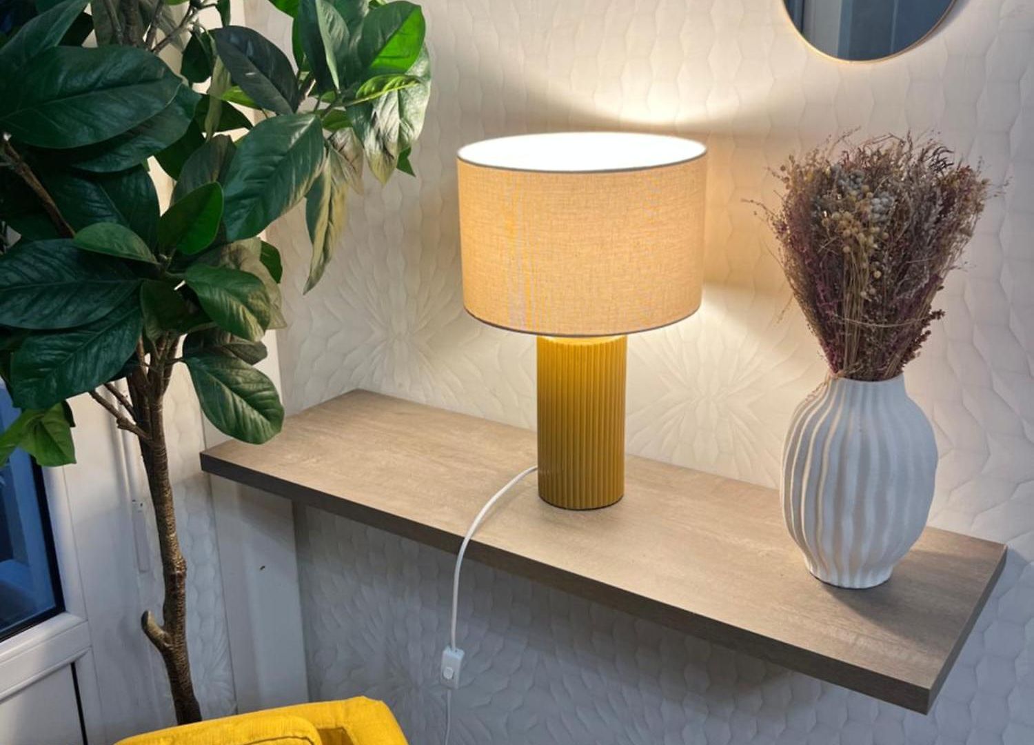 Bel Spacieux Avec Joli Balcon Arboré, Calme, Bien Situé, Centre Appartement *