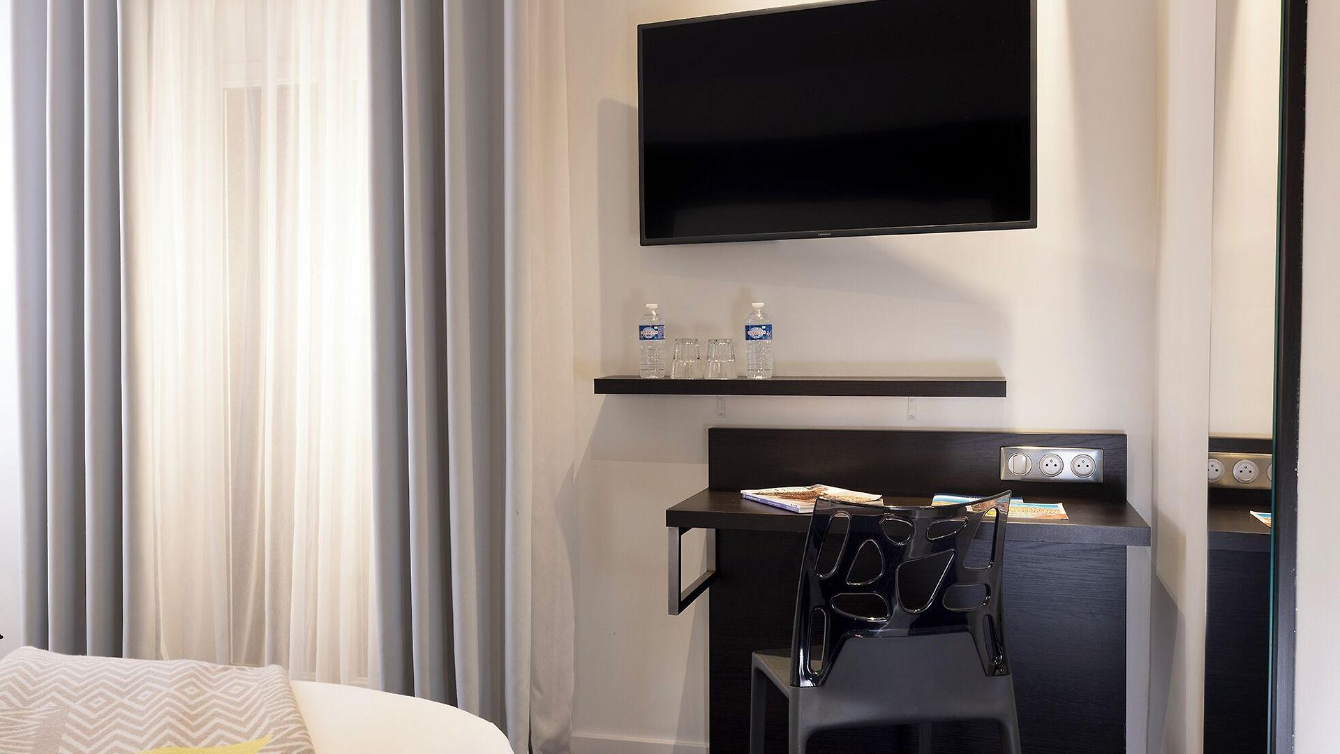 64 Hotel Nice