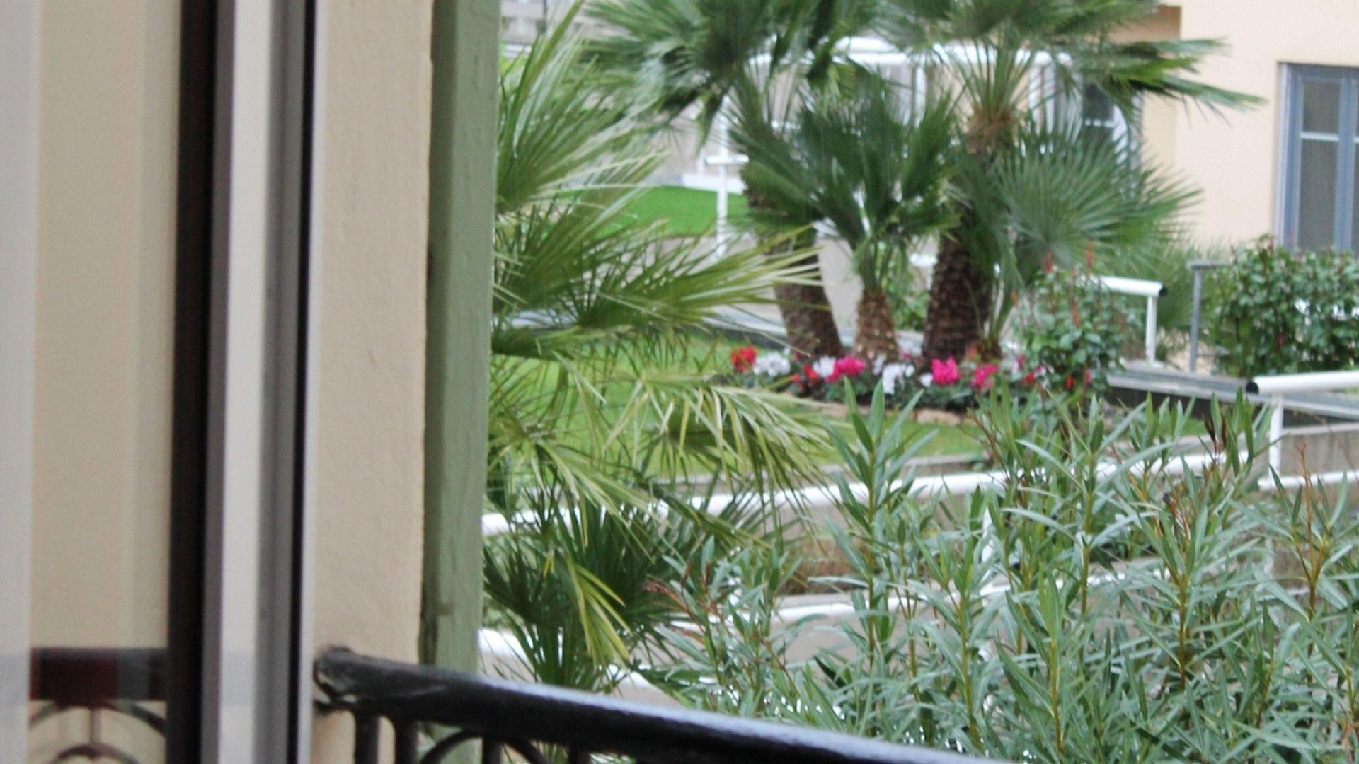 De France, Un Ammi Hotel Nice