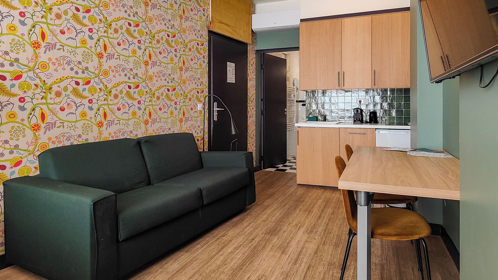 De France, Un Ammi Hotel Nice