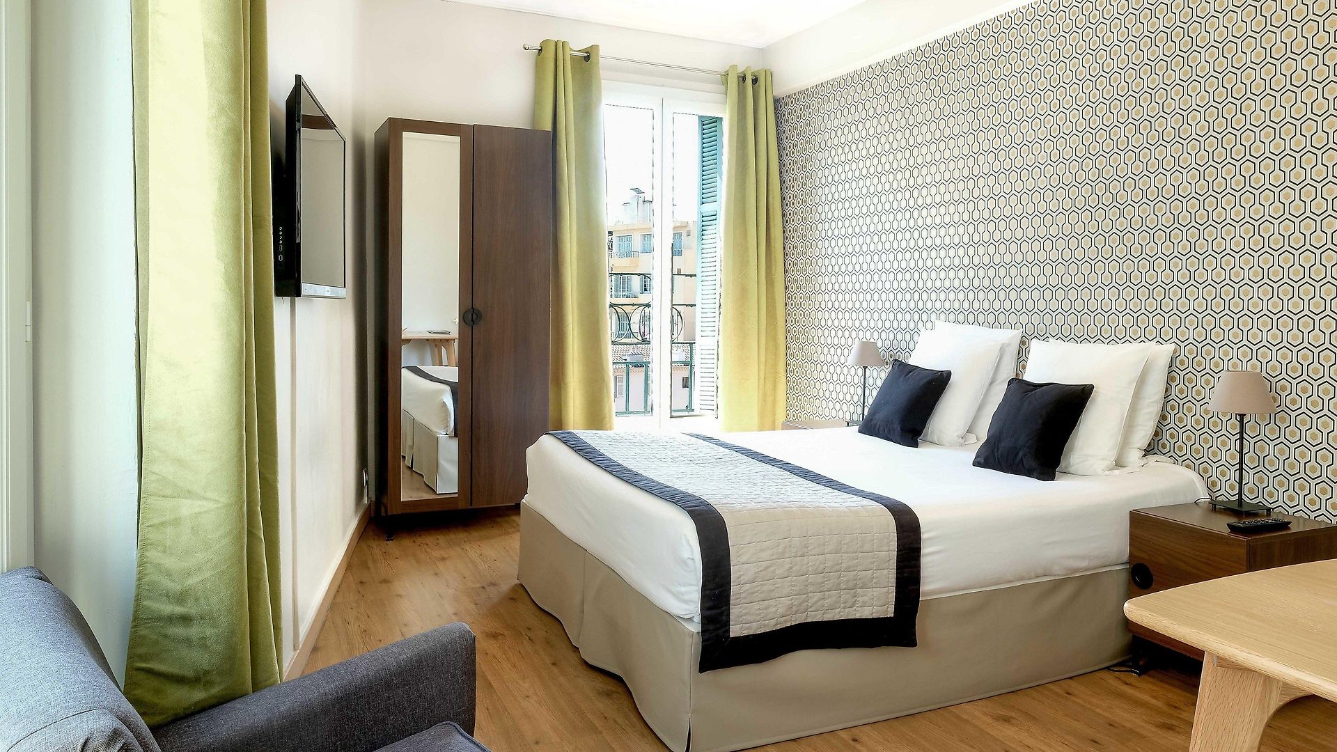 Ammi Massena Hotel