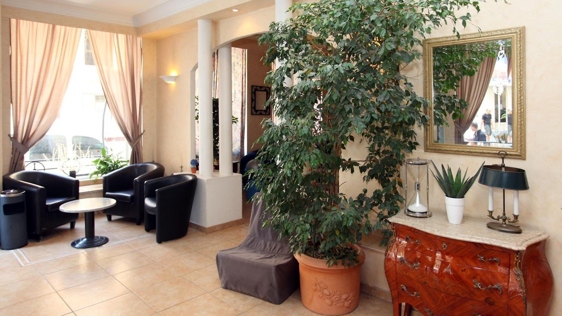 Hotel Trocadero