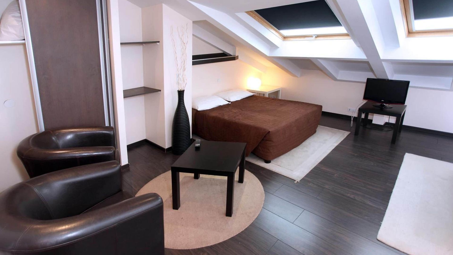 Hotel Trocadero 2*