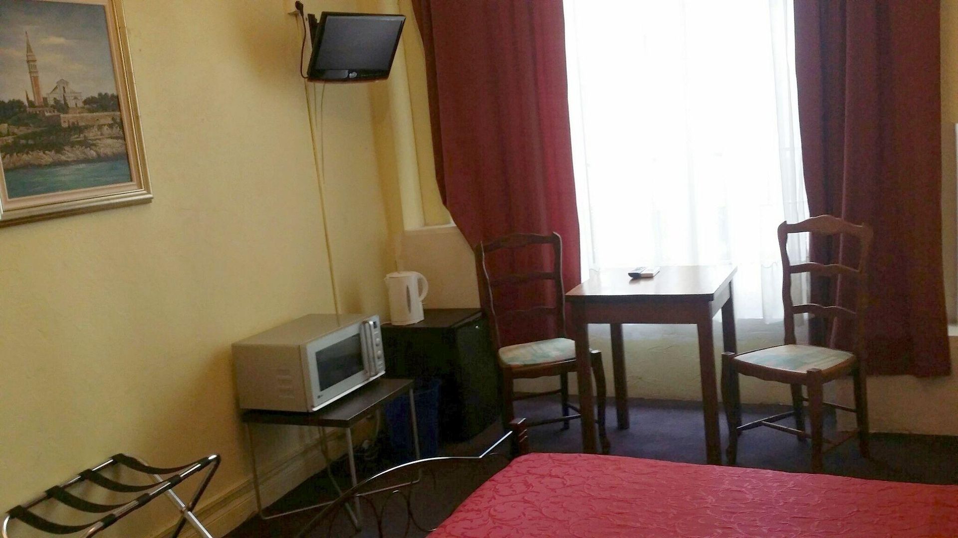 De La Buffa Hotel