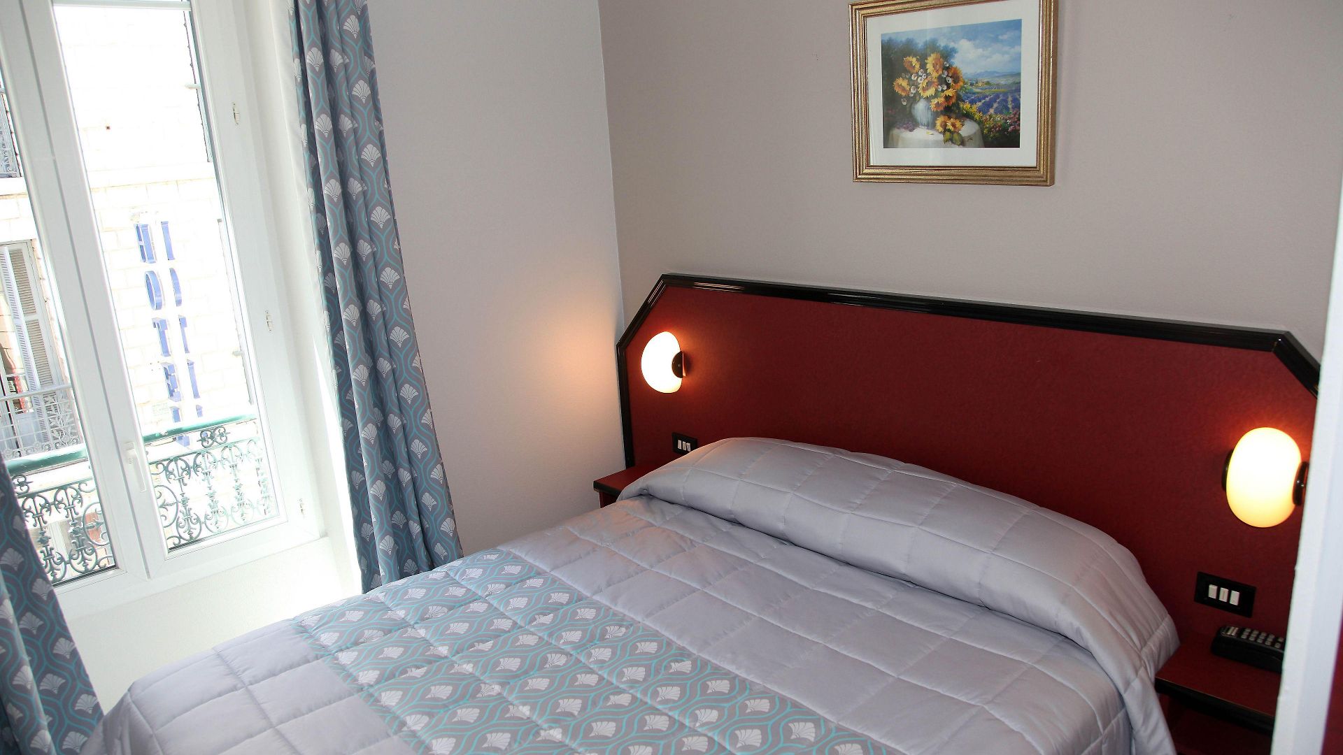 Bristol 3*