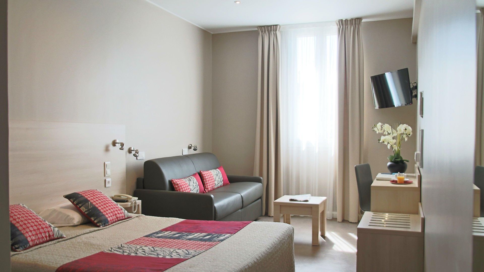 Hotel Helvétique 3*