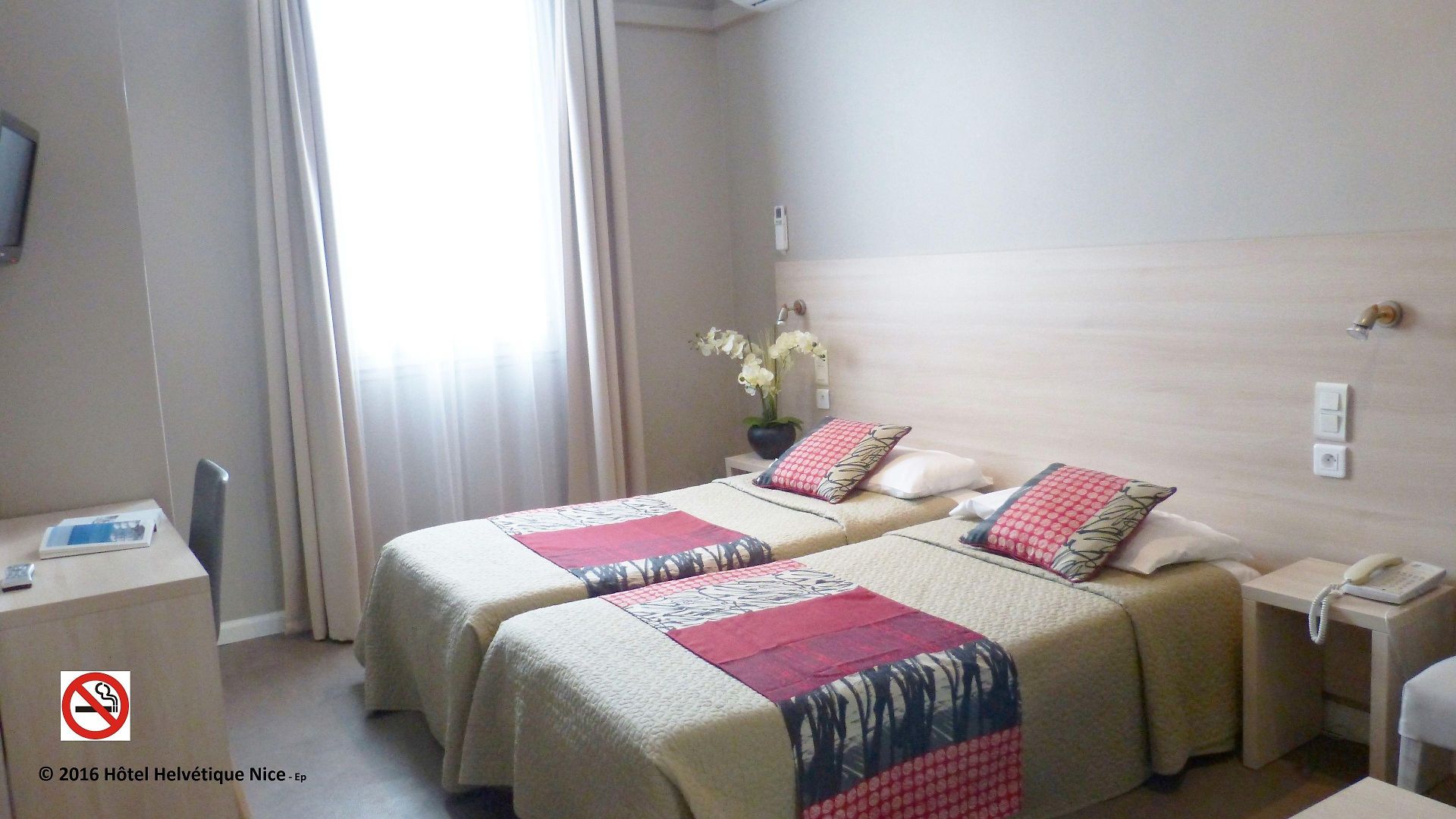 Helvétique 3* Nice