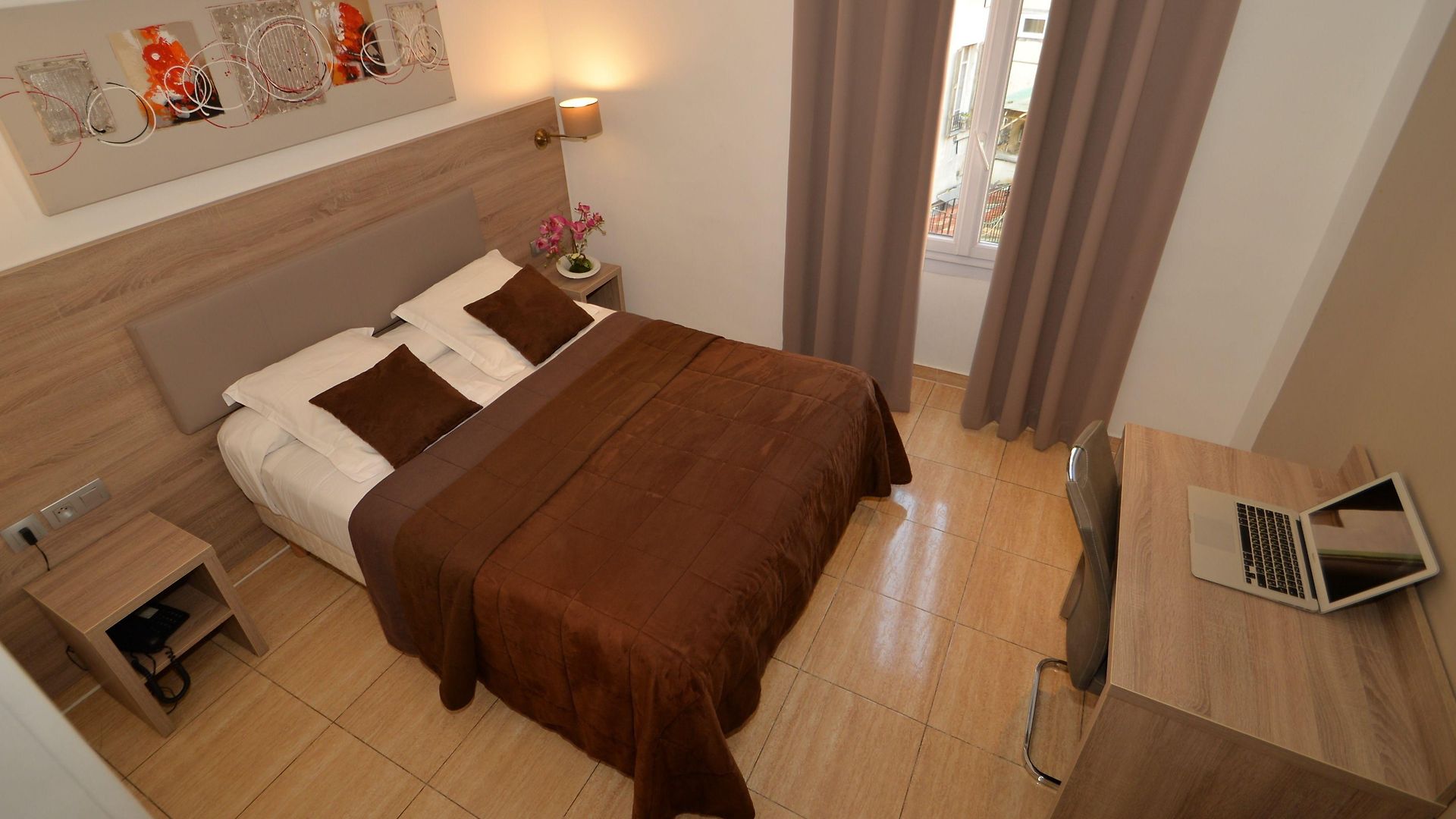 Parisien 3*