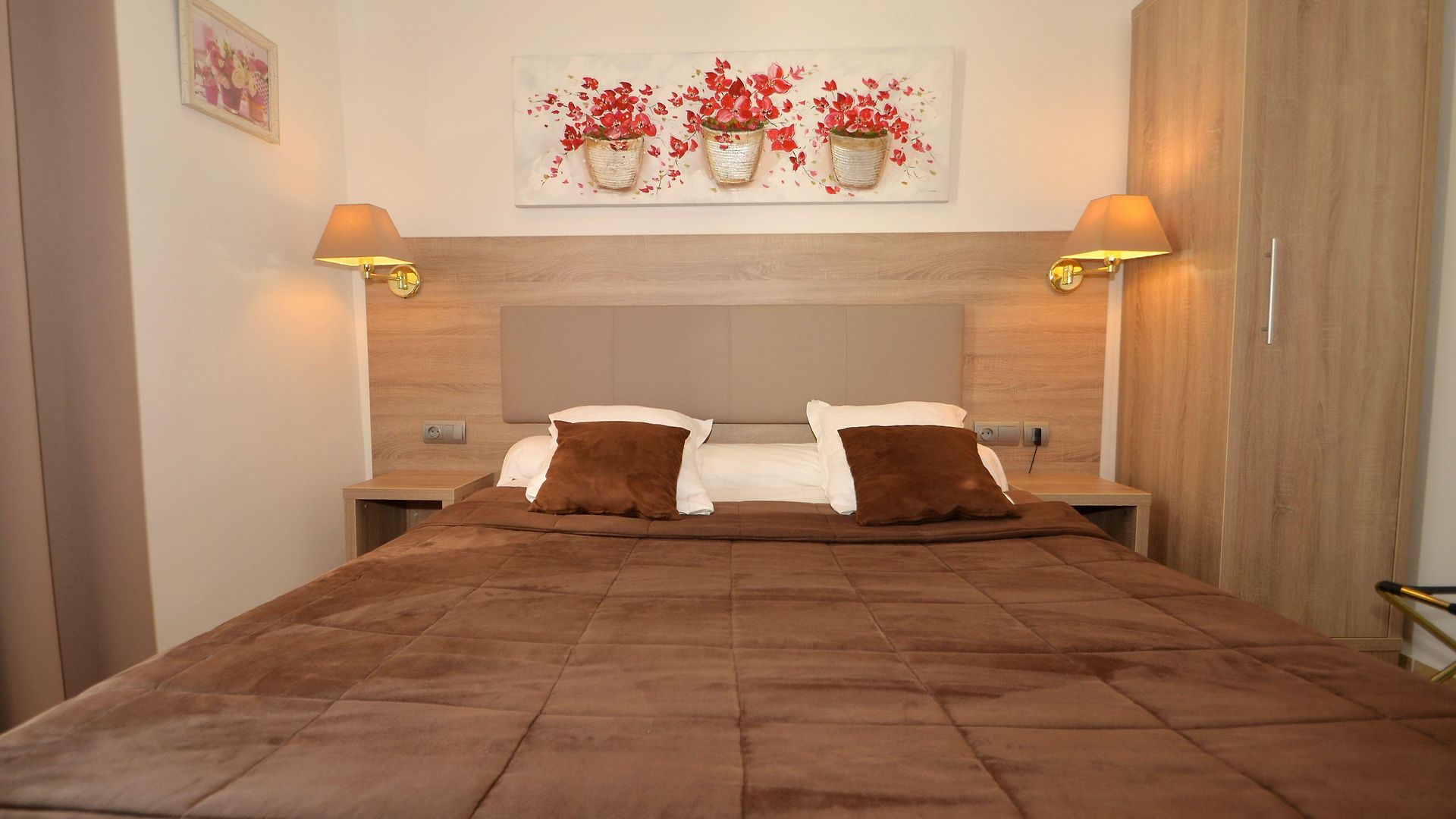 Parisien Hotel