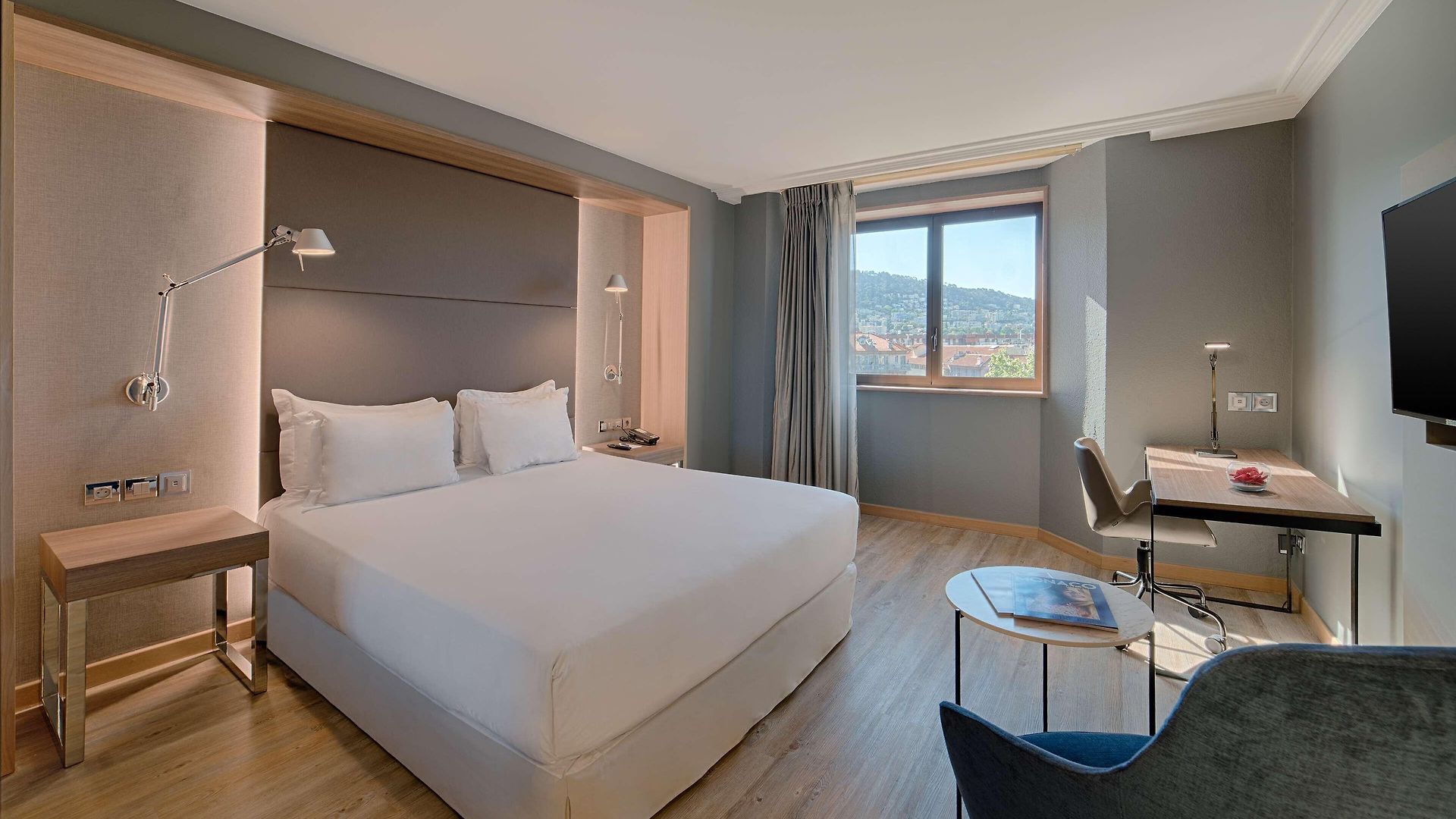 Nh Hotel 4*
