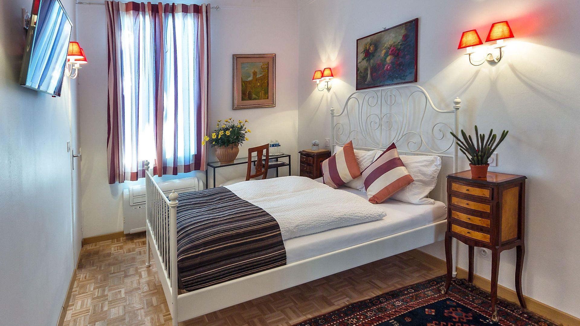 Logis Victorine Hotel 2*