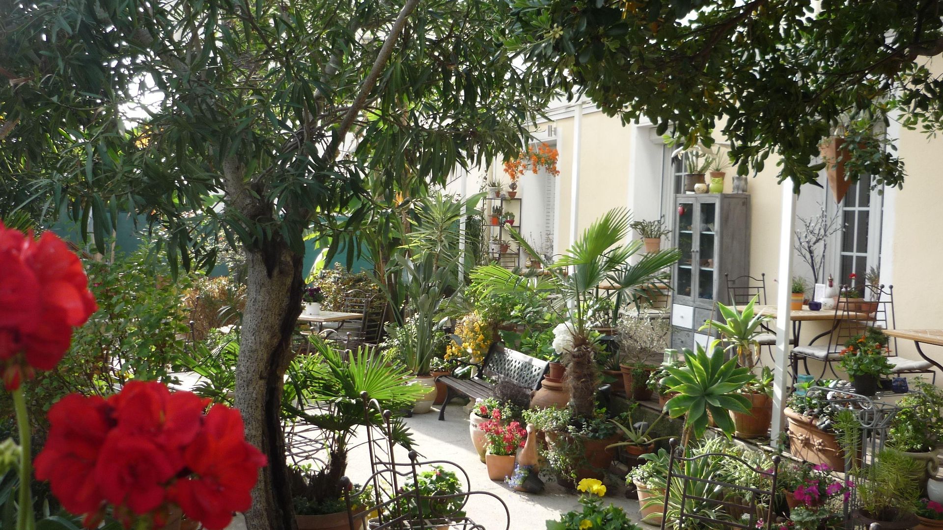 Logis Victorine Hotel