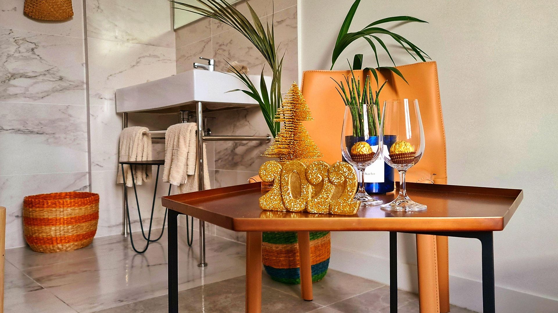 Hotel Le Petit Trianon Et Le Charme Des