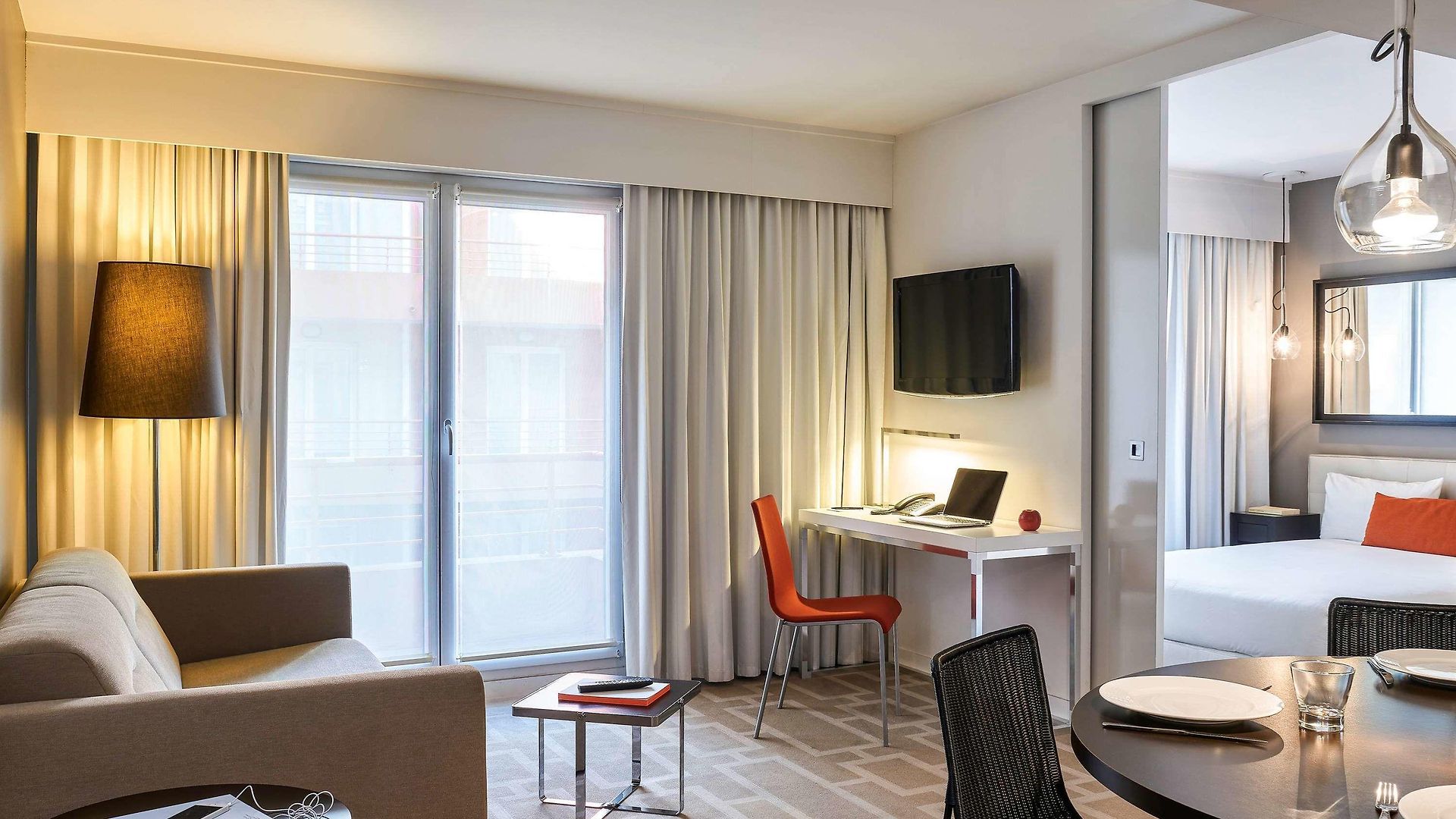 Adagio Centre