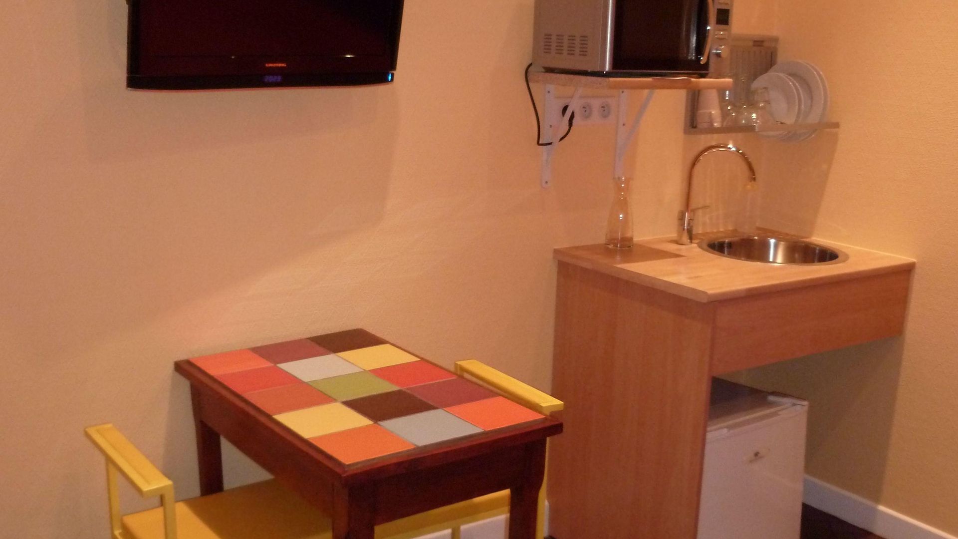 Victor Hugo Hotel 2*