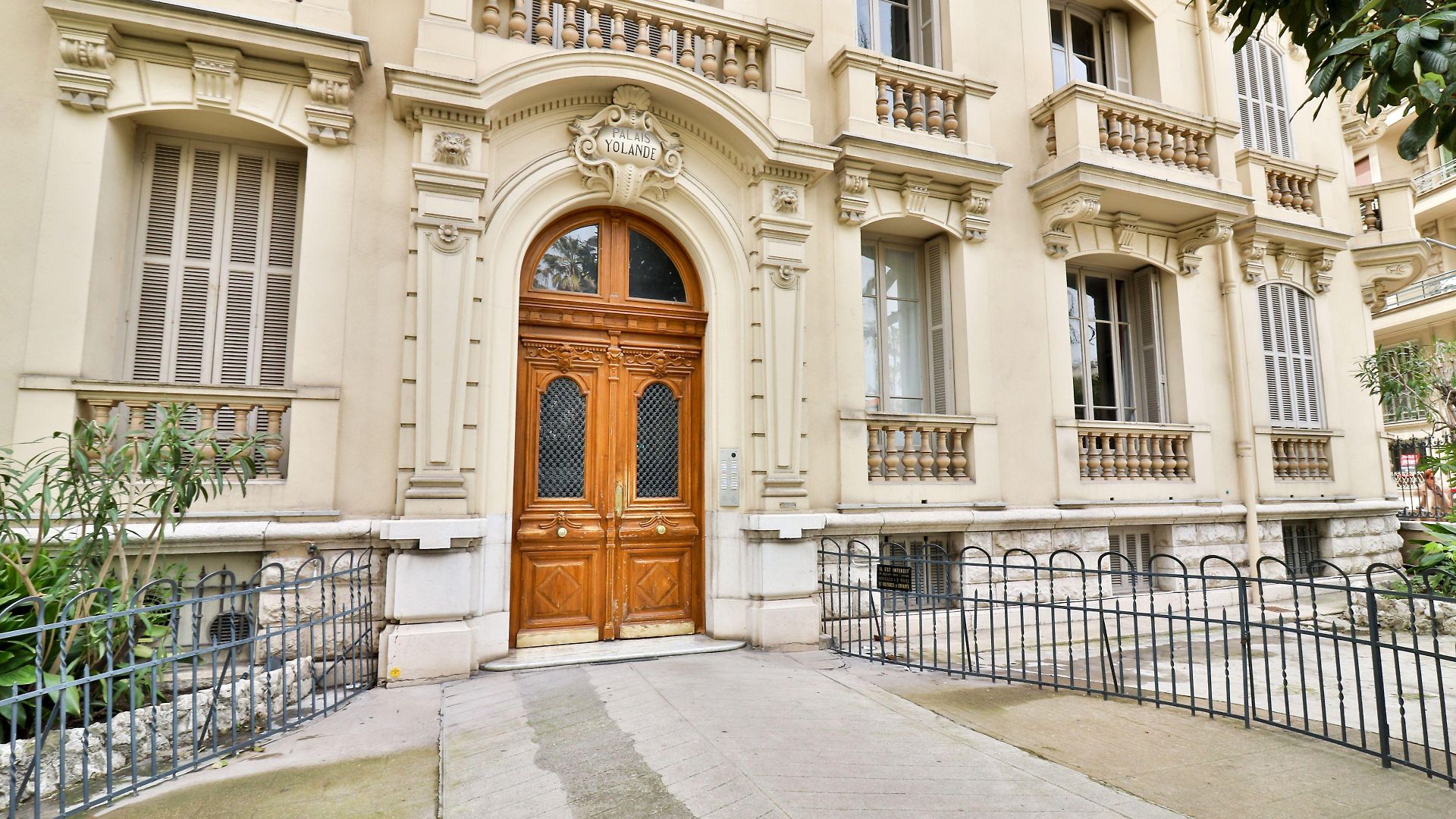 Victor Hugo Hotel