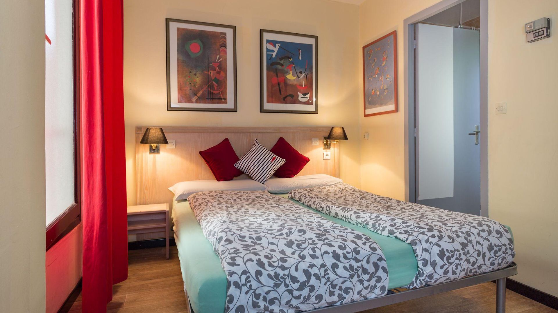 Auberge de jeunesse Saint Exupery Nice