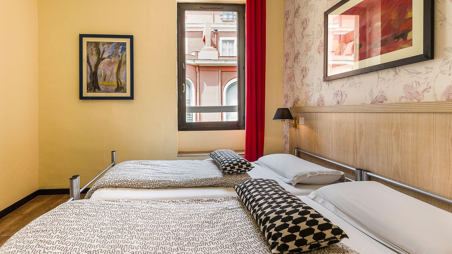 Auberge de jeunesse Saint Exupery Nice