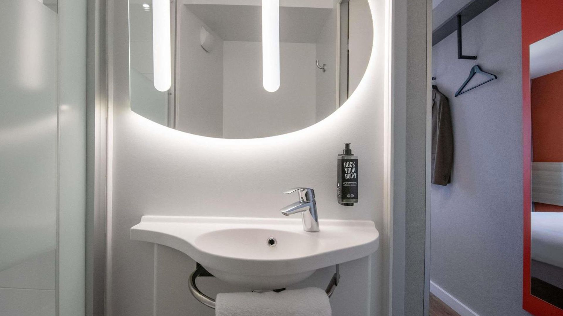 Hotel Ibis Budget Aeroport 2*