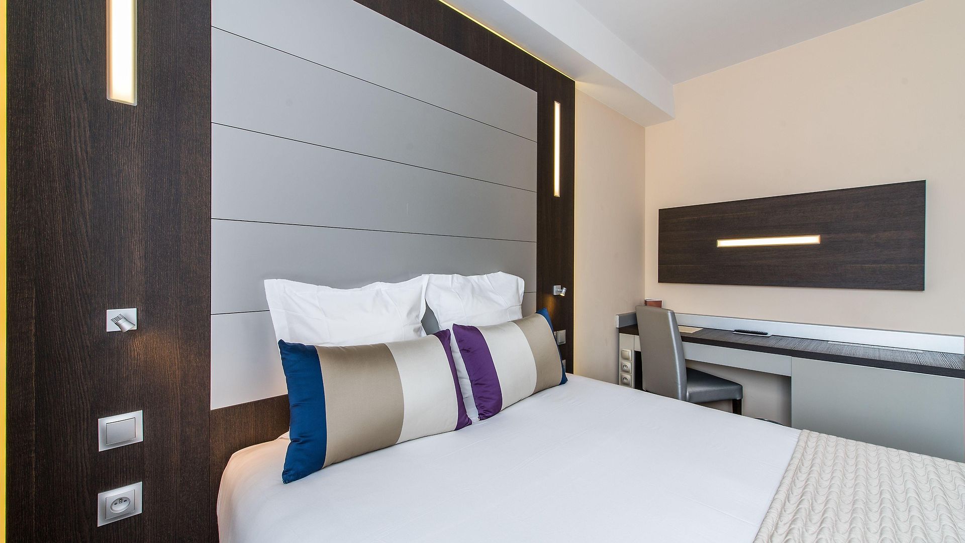 Le Saint Paul Hotel