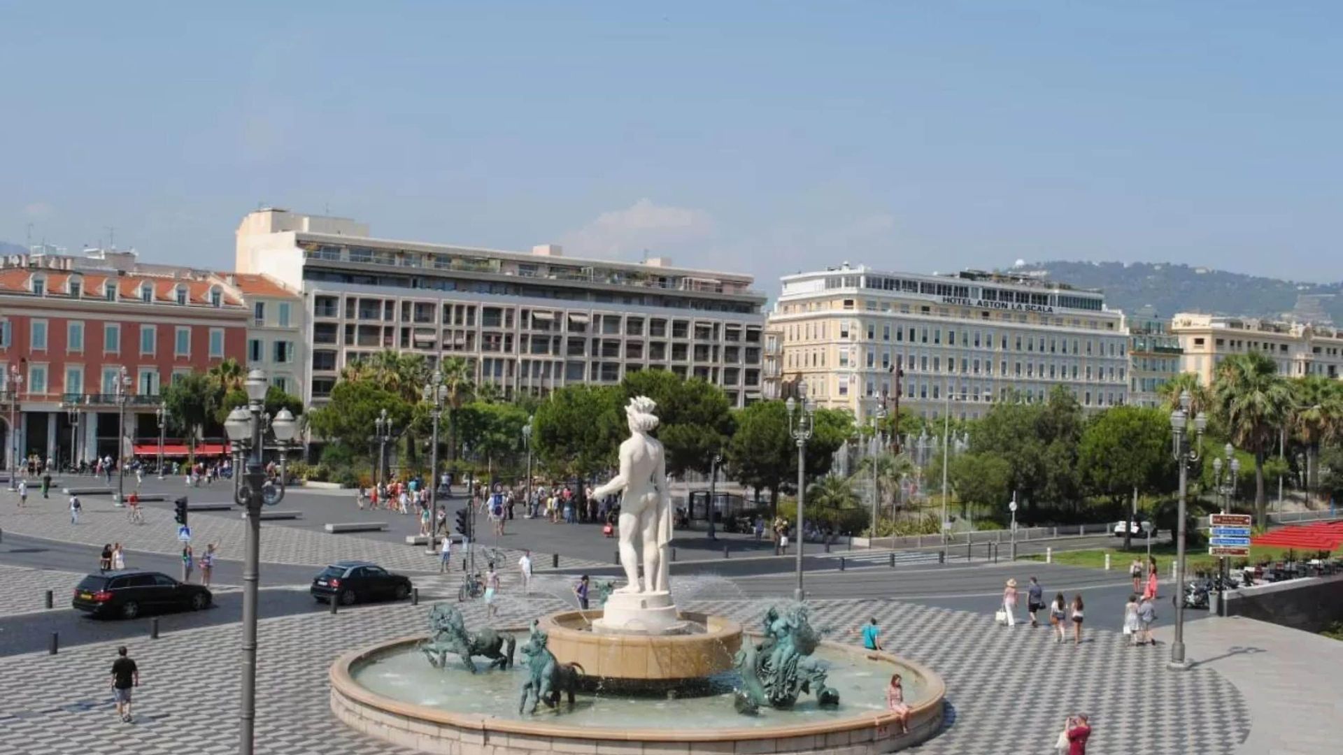 De La Hotel