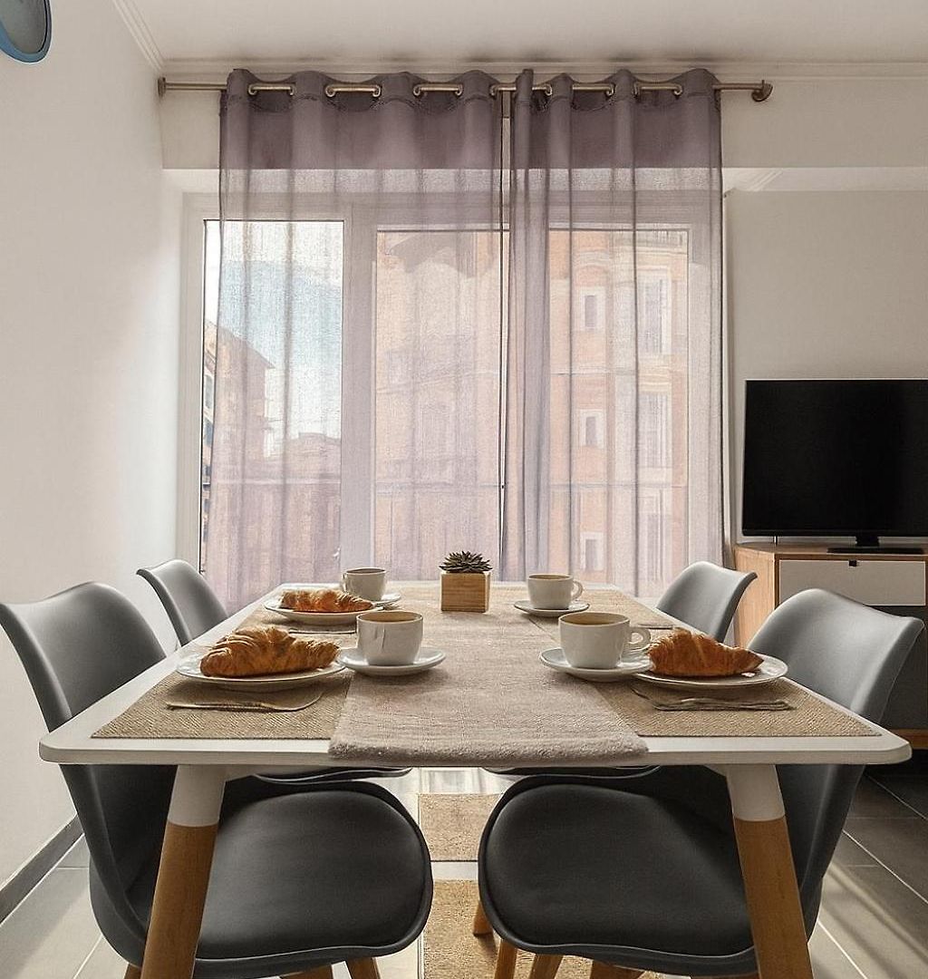 Apartment Confortable Avec Balcon - Proche Gare Riquier Sncf Nice