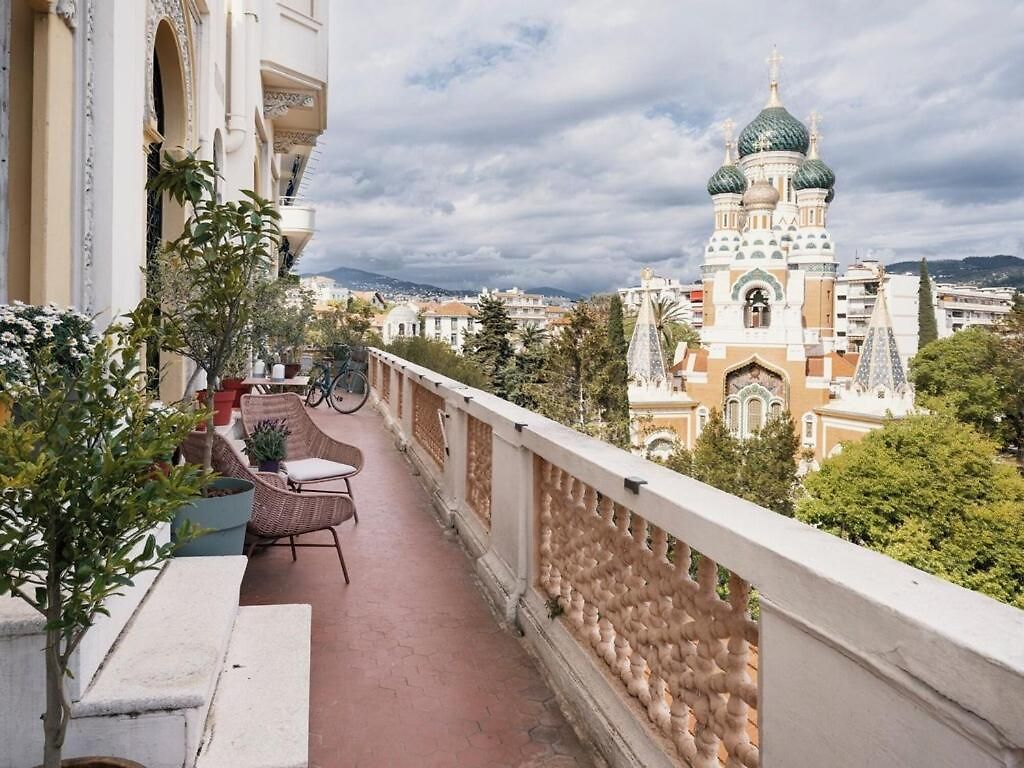 Standing El Patio Enchanté 6pers * Nice