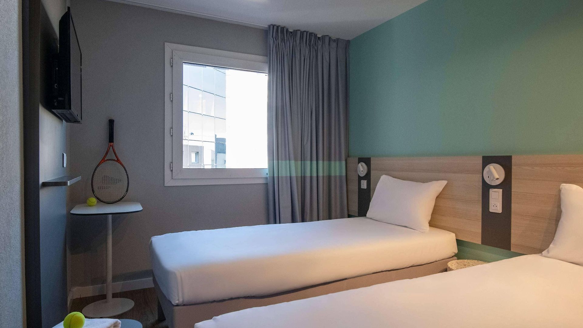 Ibis Budget Aeroport Hotel 2*