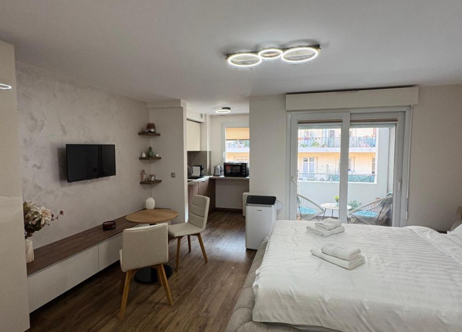 Appartement Perle Au Port De Nice