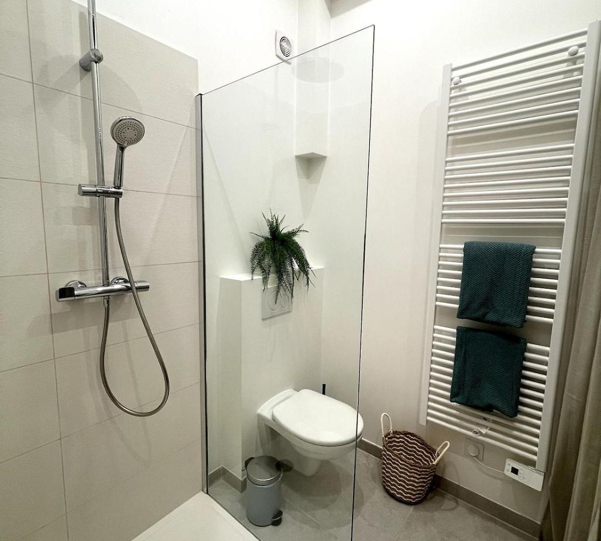 Appartement Vieux-nice Proche De La Et Cours Saleya *