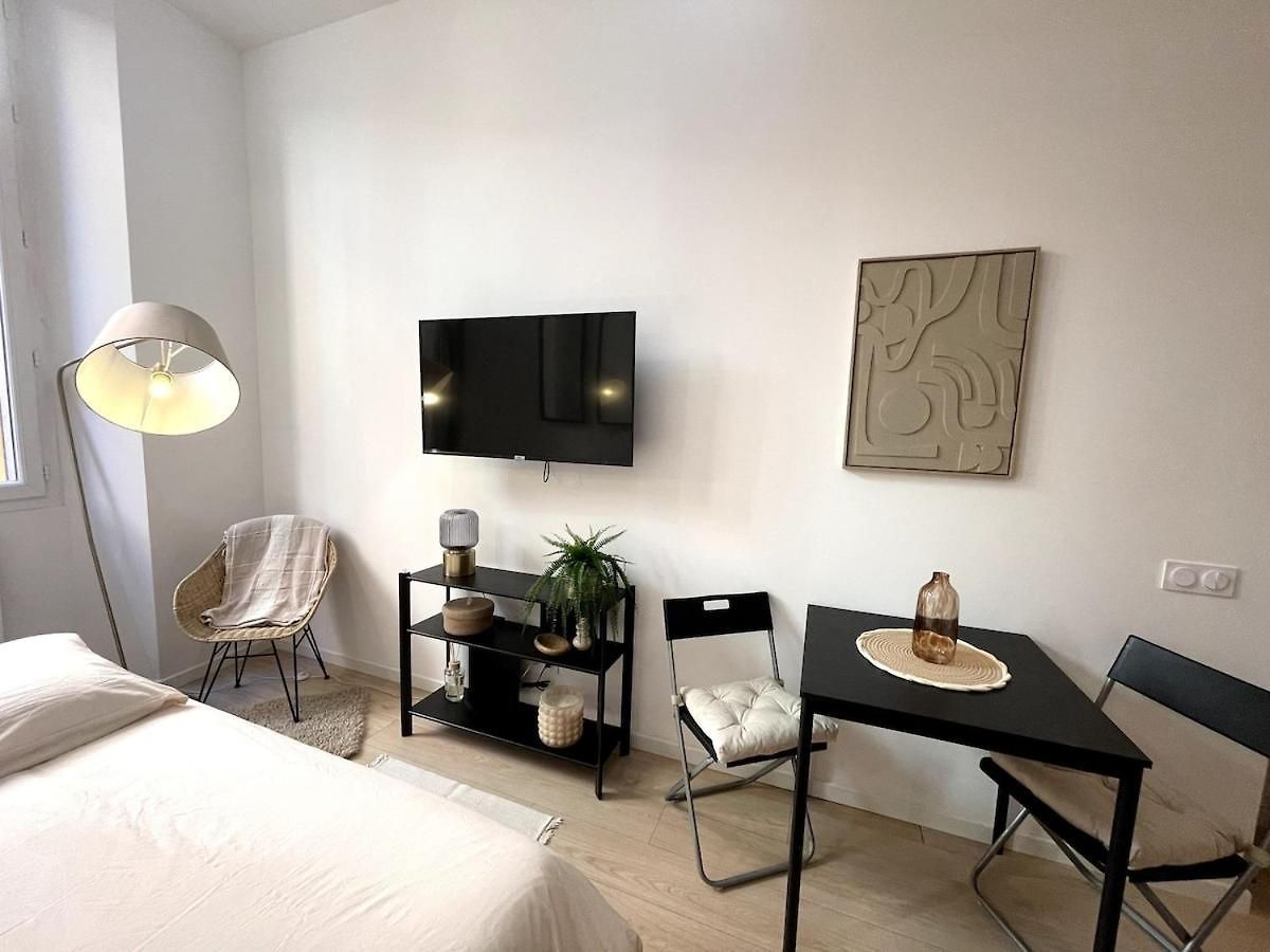 Vieux-nice Proche De La Et Cours Saleya Appartement *